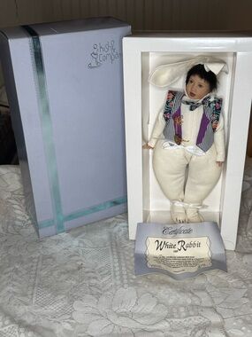 Helen Kish The White Rabbit Vinyl 12" Doll Limited Edition Kish & Company LE500